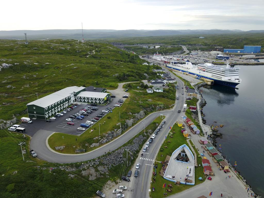 St Christopher'S Hotel Channel-Port aux Basques Eksteriør billede